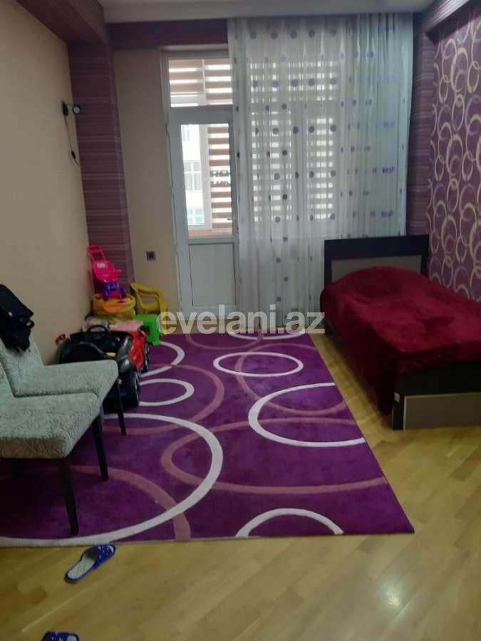 Satılır, yeni tikili, 3 otaqlı, 130 m², 8 Noyabr m.