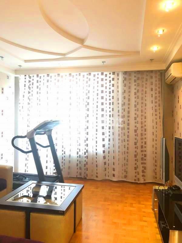 Продаётся, новостройка, 4-комнаты, 230 m², Гянджлик m.