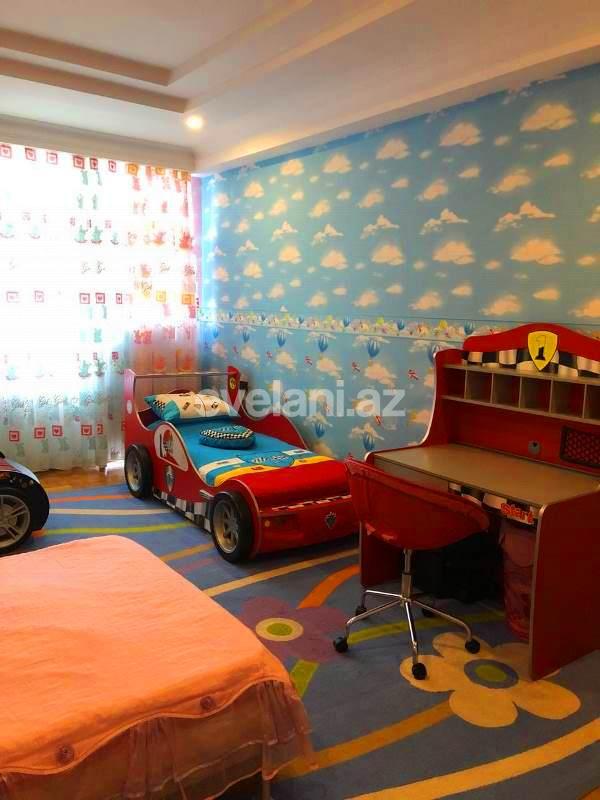 Продаётся, новостройка, 4-комнаты, 230 m², Гянджлик m.