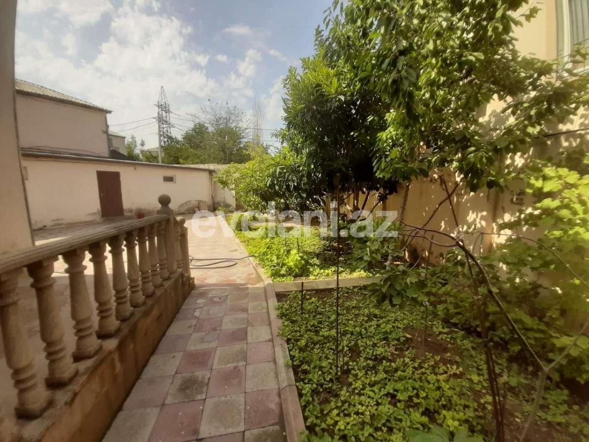 Продаётся, вилла, 7-комнаты, 200 m², М. Расулзаде p.