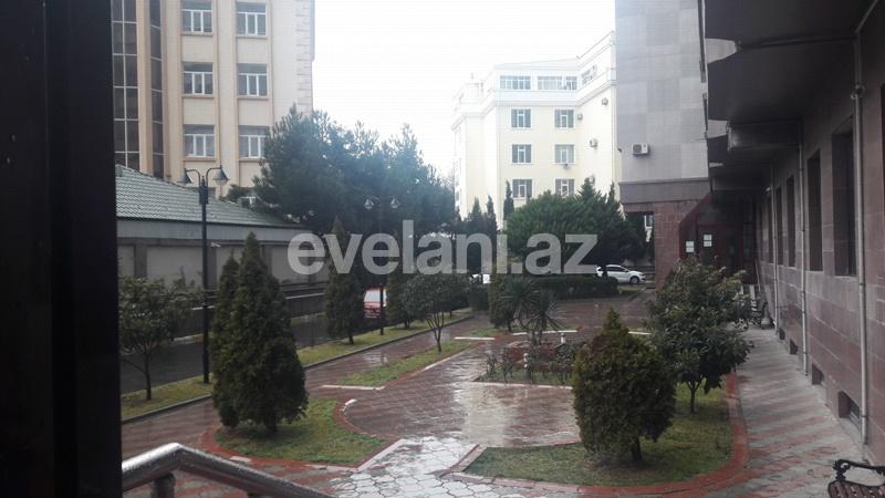 Kirayə verilir, yeni tikili, 3 otaqlı, 166 m², Gənclik m.