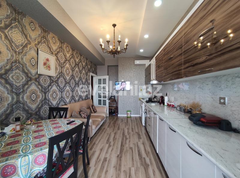 Satılır, yeni tikili, 2 otaqlı, 100 m², Qara Qarayev m.