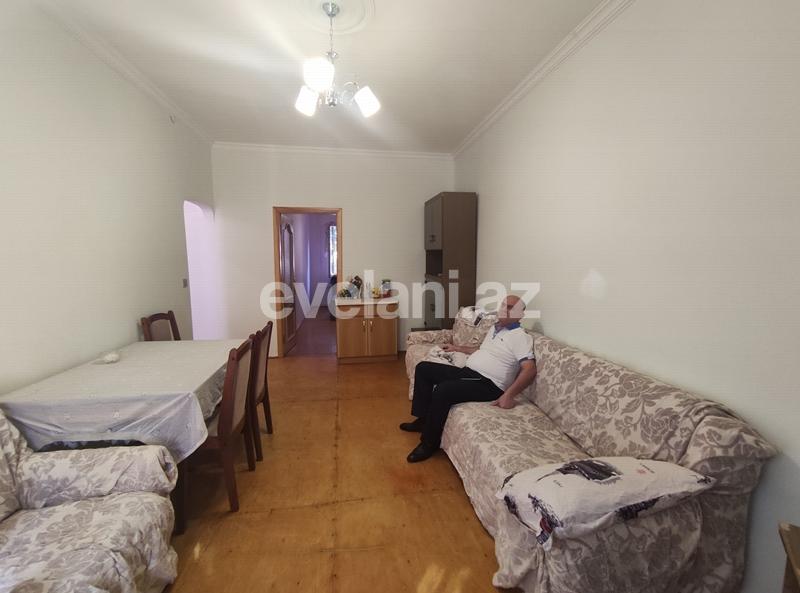 Satılır, köhnə tikili, 2 otaqlı, 46 m², Binəqədi r.