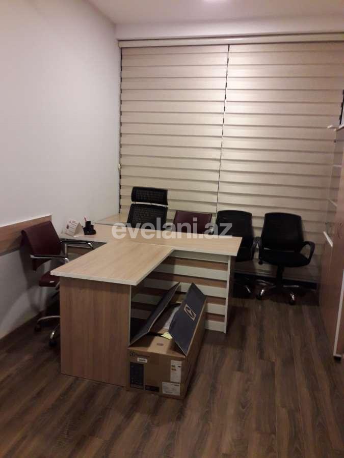 Продаётся, офис, 6-комнаты, 200 m², Элмляр Академиясы m.