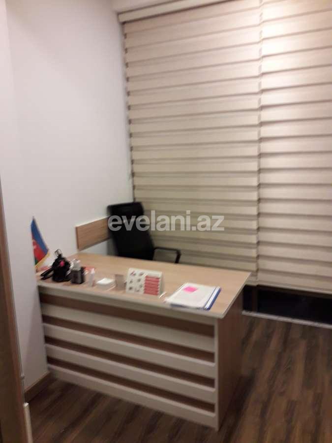 Продаётся, офис, 6-комнаты, 200 m², Элмляр Академиясы m.