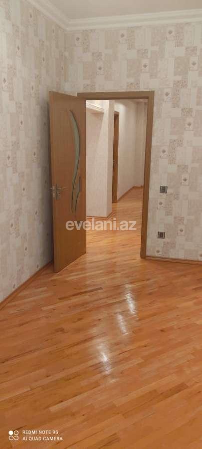 Kirayə verilir, yeni tikili, 3 otaqlı, 120 m², İnşaatçılar m.