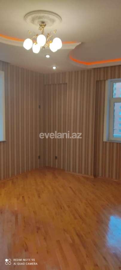 Kirayə verilir, yeni tikili, 3 otaqlı, 120 m², İnşaatçılar m.