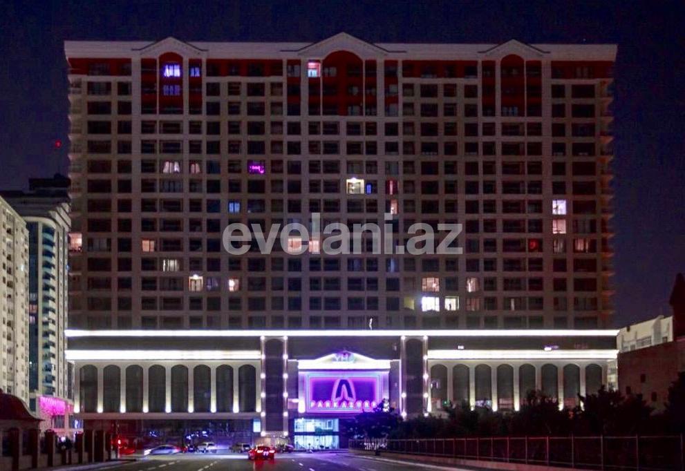 Satılır, yeni tikili, 3 otaqlı, 141 m², Şah İsmayıl Xətai m.