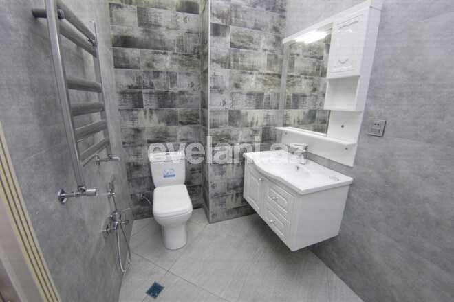 Satılır, yeni tikili, 4 otaqlı, 146 m², Memar Əcəmi m.