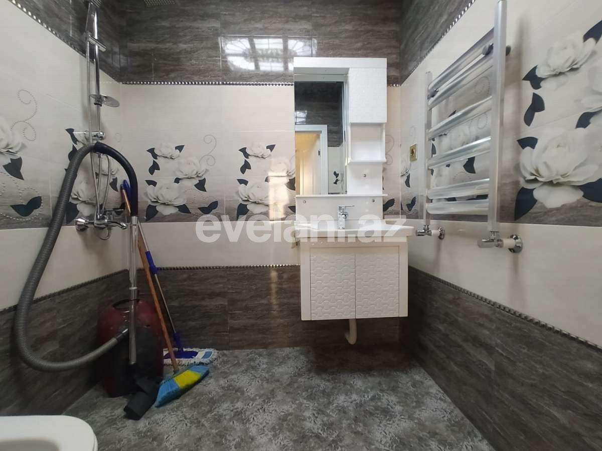 Satılır, yeni tikili, 2 otaqlı, 65 m², Memar Əcəmi m.