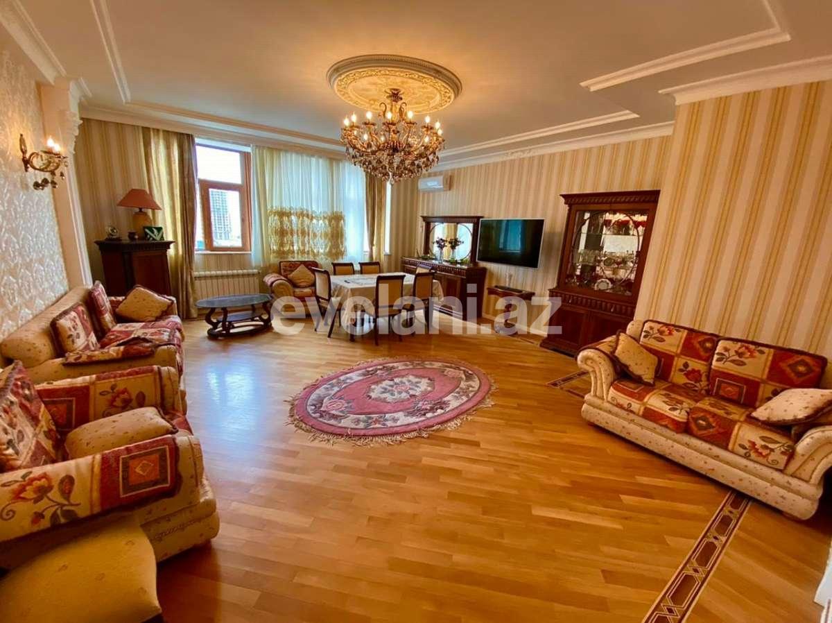 Satılır, yeni tikili, 3 otaqlı, 150 m², Şah İsmayıl Xətai m.