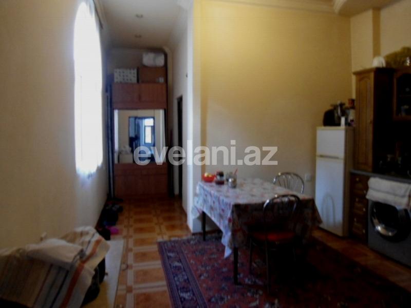 Satılır, köhnə tikili, 3 otaqlı, 125 m², Sahil m.