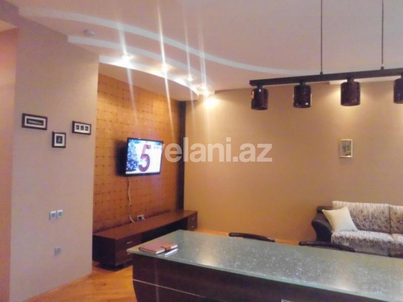 Kirayə verilir, yeni tikili, 3 otaqlı, 130 m², Nizami m.