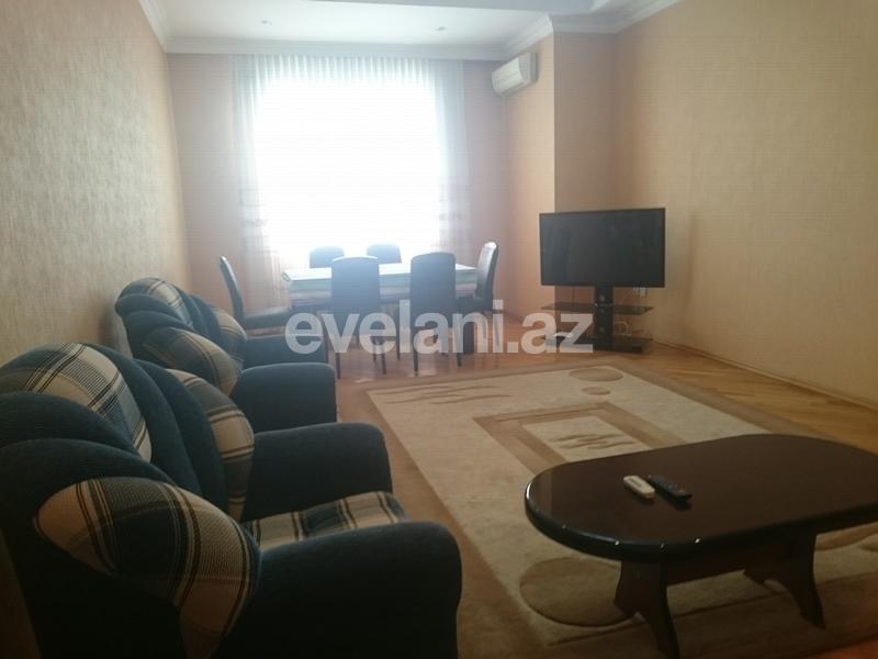 Kirayə verilir, yeni tikili, 3 otaqlı, 120 m², 28 may m.