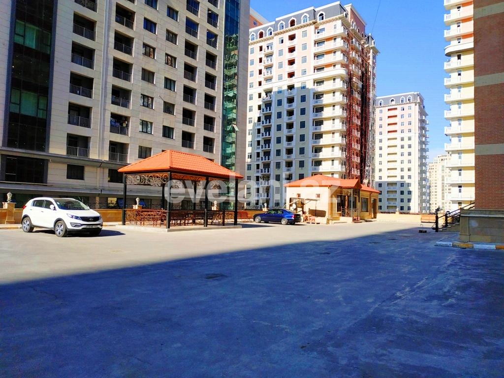 Продаётся, новостройка, 5-комнаты, 250 m², Элмляр Академиясы m.