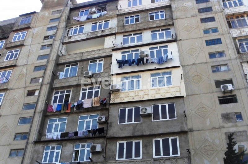 Rent, old building, 4 room, 115 m², 28 may m.