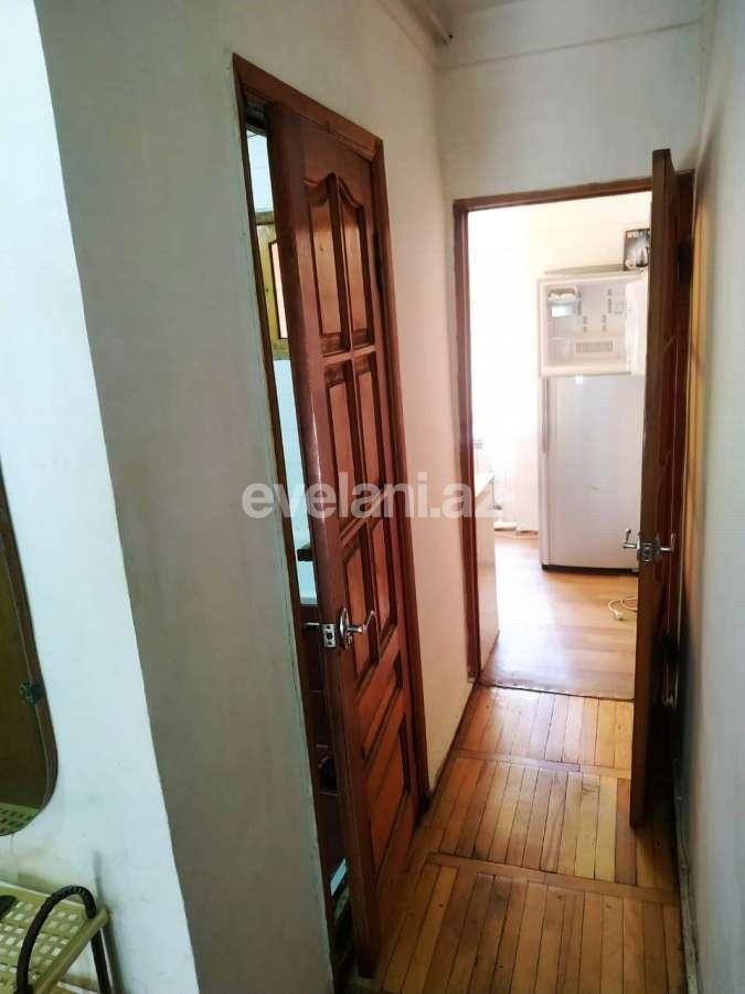 Rent, old building, 2 room, 40 m², Elmlar Akademiyası m.