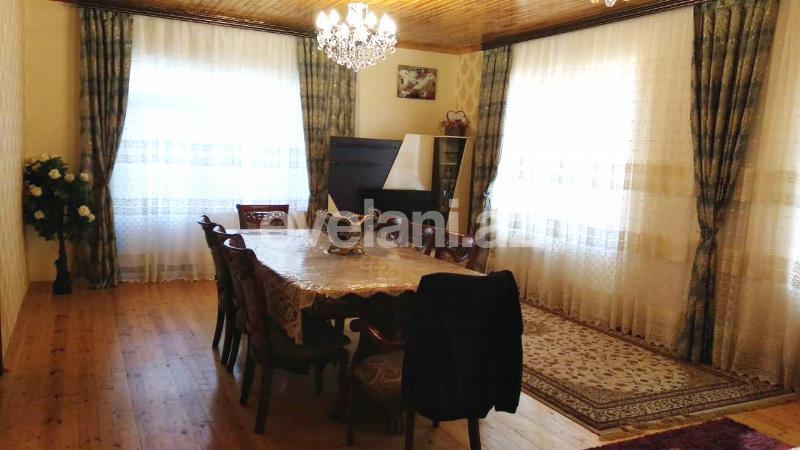 Satılır, həyət evi / bağ, 6 otaqlı, 220 m², Şağan q.