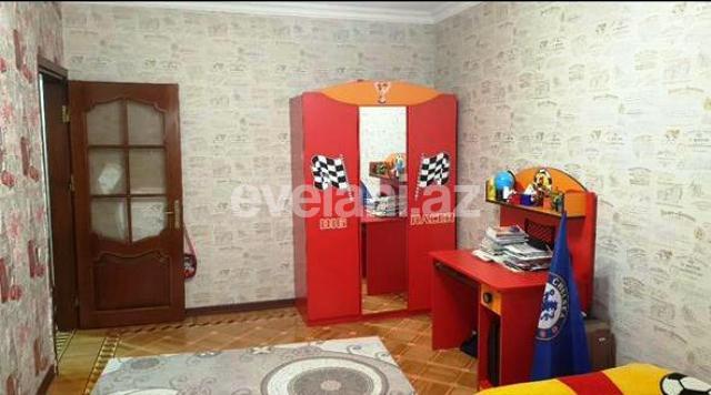 Satılır, köhnə tikili, 4 otaqlı, 120 m², Nəsimi m.