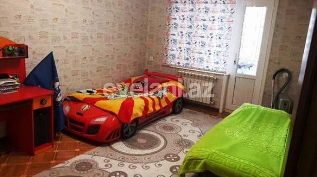 Satılır, köhnə tikili, 4 otaqlı, 120 m², Nəsimi m.