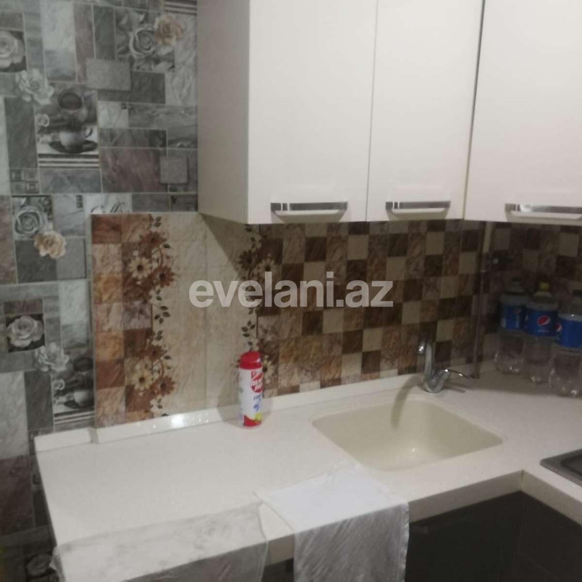 Kirayə verilir, köhnə tikili, 1 otaqlı, 55 m², İnşaatçılar m.