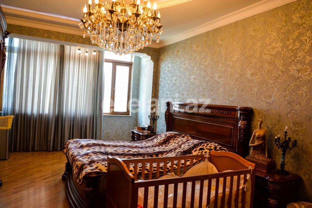 Продаётся, новостройка, 3-комнаты, 157 m², Гянджлик m.