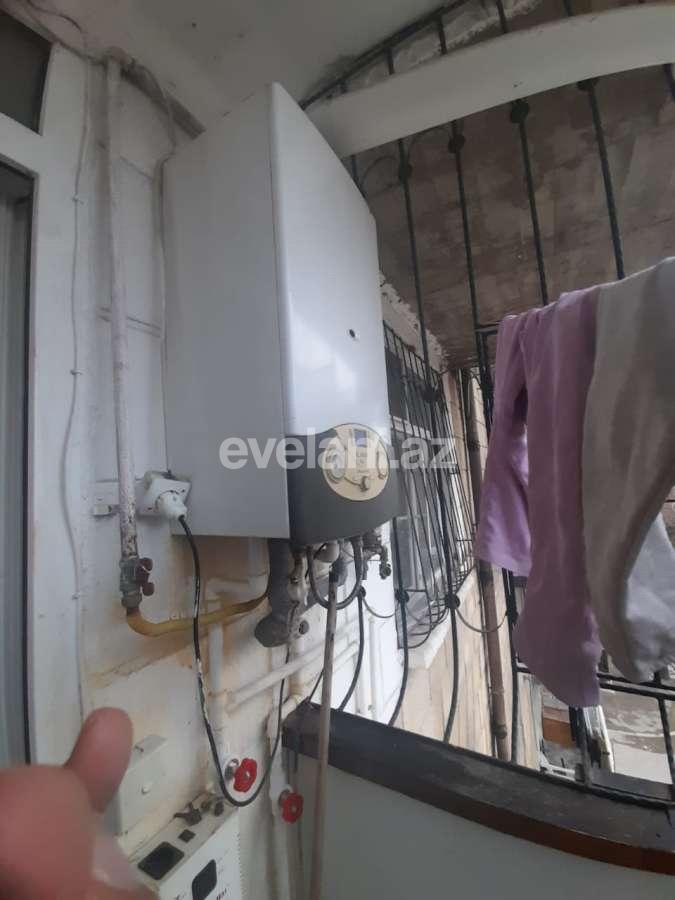 Sale, old building, 3 room, 75 m², Nasimi r.