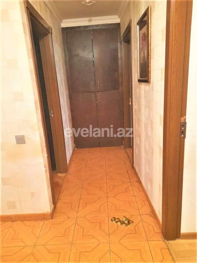 Sale, old building, 3 room, 75 m², Nasimi r.