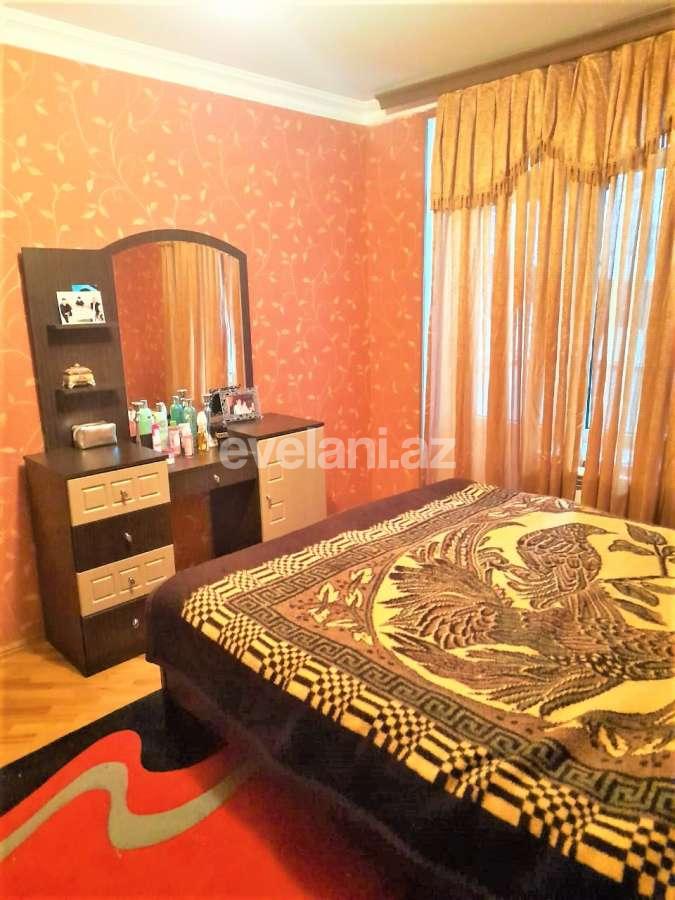 Sale, old building, 3 room, 75 m², Nasimi r.