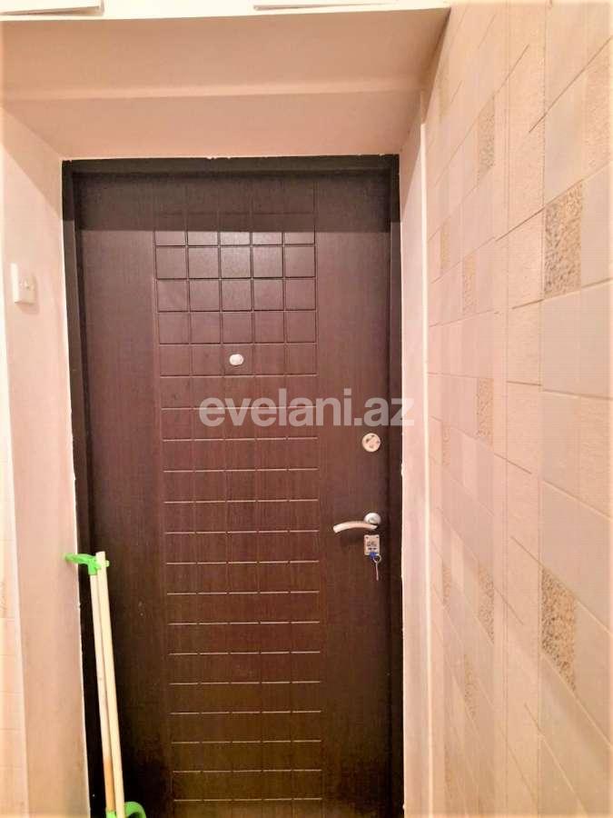 Sale, old building, 3 room, 75 m², Nasimi r.