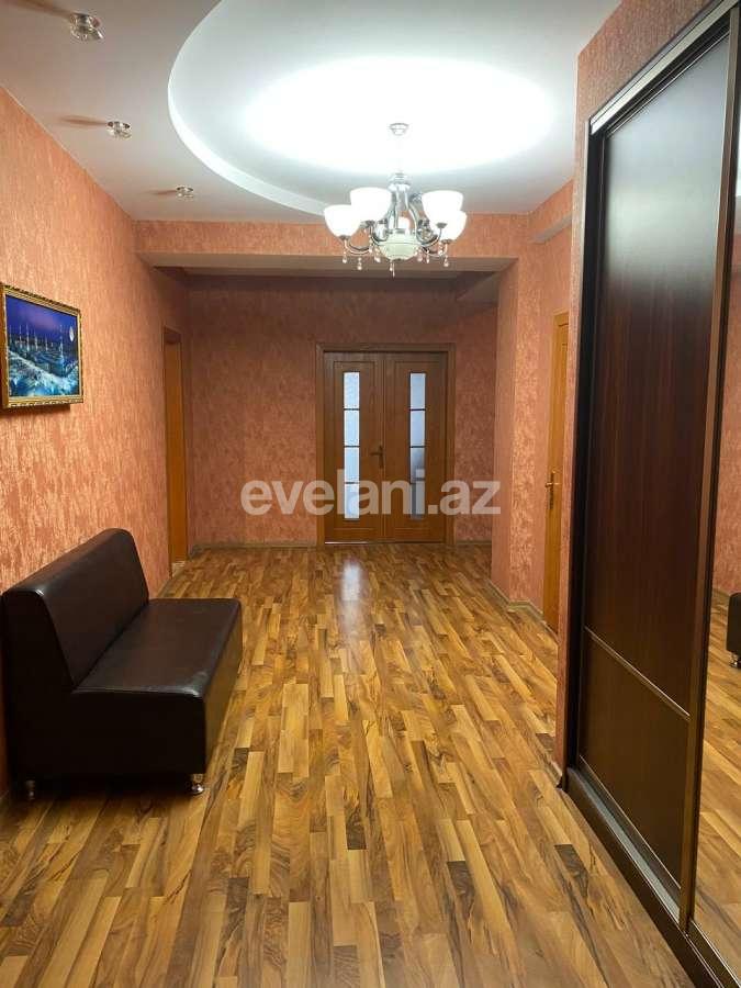 Satılır, yeni tikili, 3 otaqlı, 140 m², Azadlıq prospekti m.