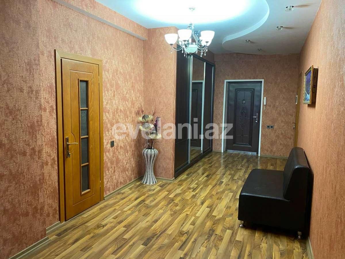 Satılır, yeni tikili, 3 otaqlı, 140 m², Azadlıq prospekti m.