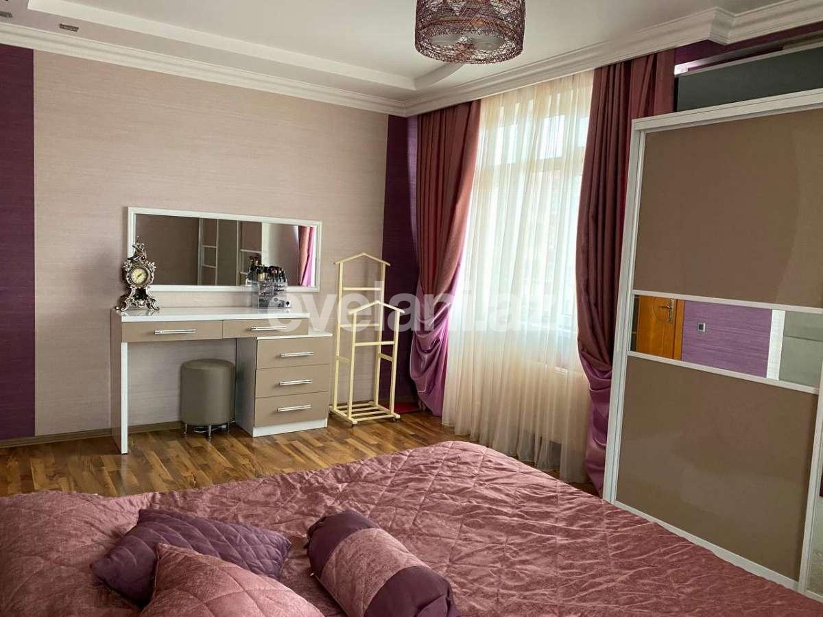 Satılır, yeni tikili, 3 otaqlı, 140 m², Azadlıq prospekti m.