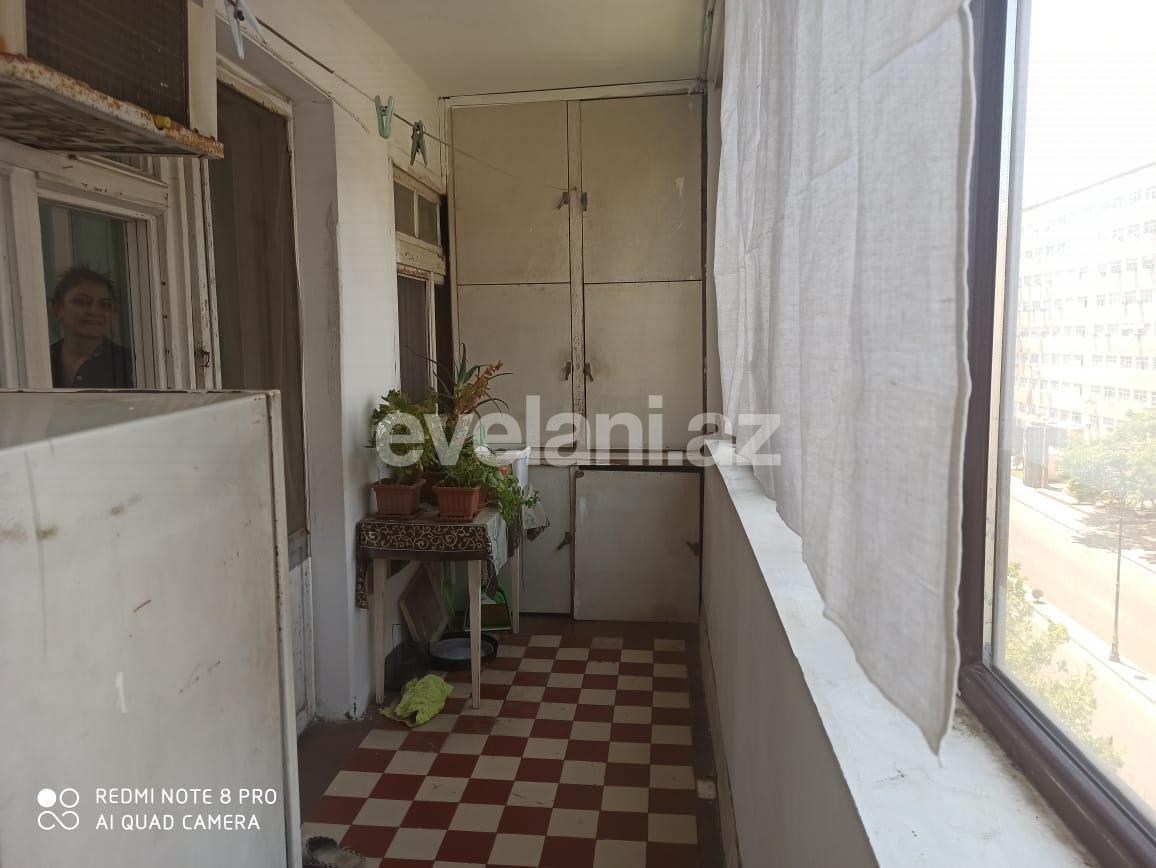 Sale, old building, 3 room, 90 m², Elmlar Akademiyası m.