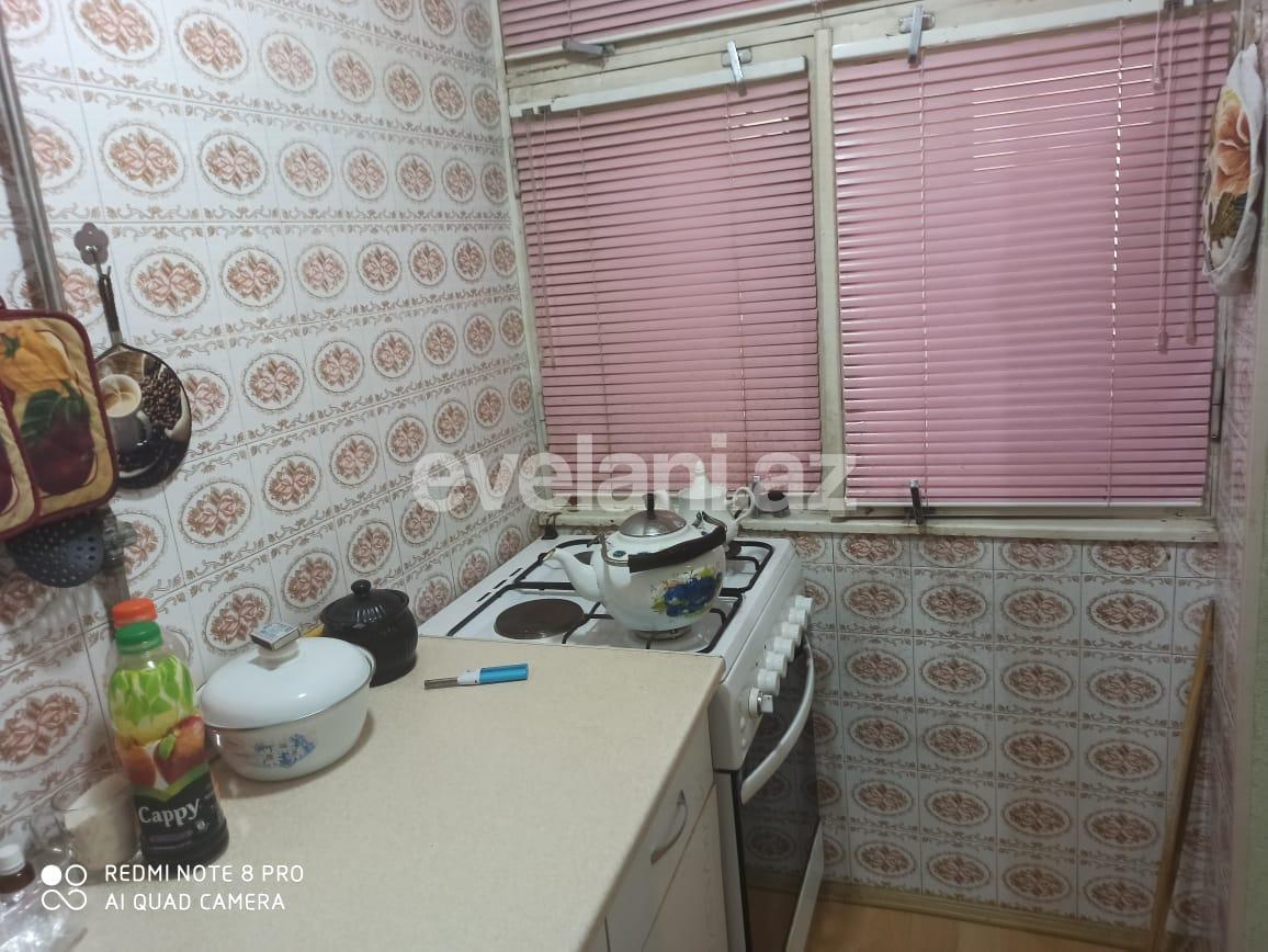 Sale, old building, 3 room, 90 m², Elmlar Akademiyası m.