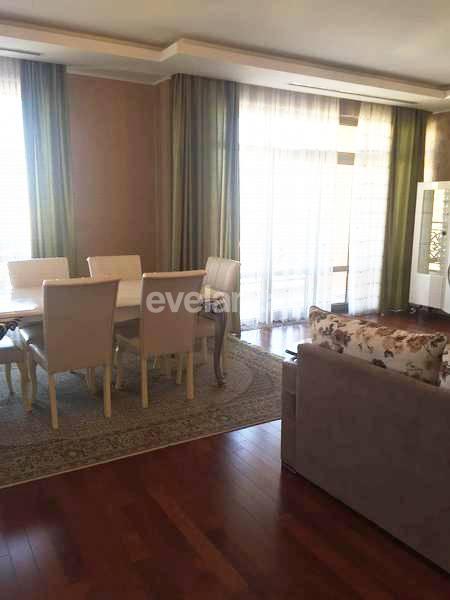 Rent, new building, 3 room, 175 m², Nasimi r.