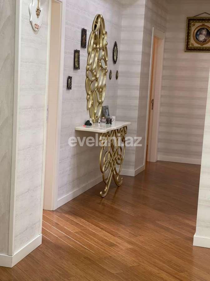 Sale, new building, 4 room, 130 m², Elmlar Akademiyası m.