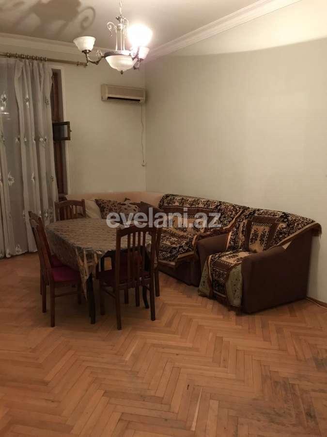 Kirayə verilir, köhnə tikili, 2 otaqlı, 45 m², Elmlər Akademiyası m.