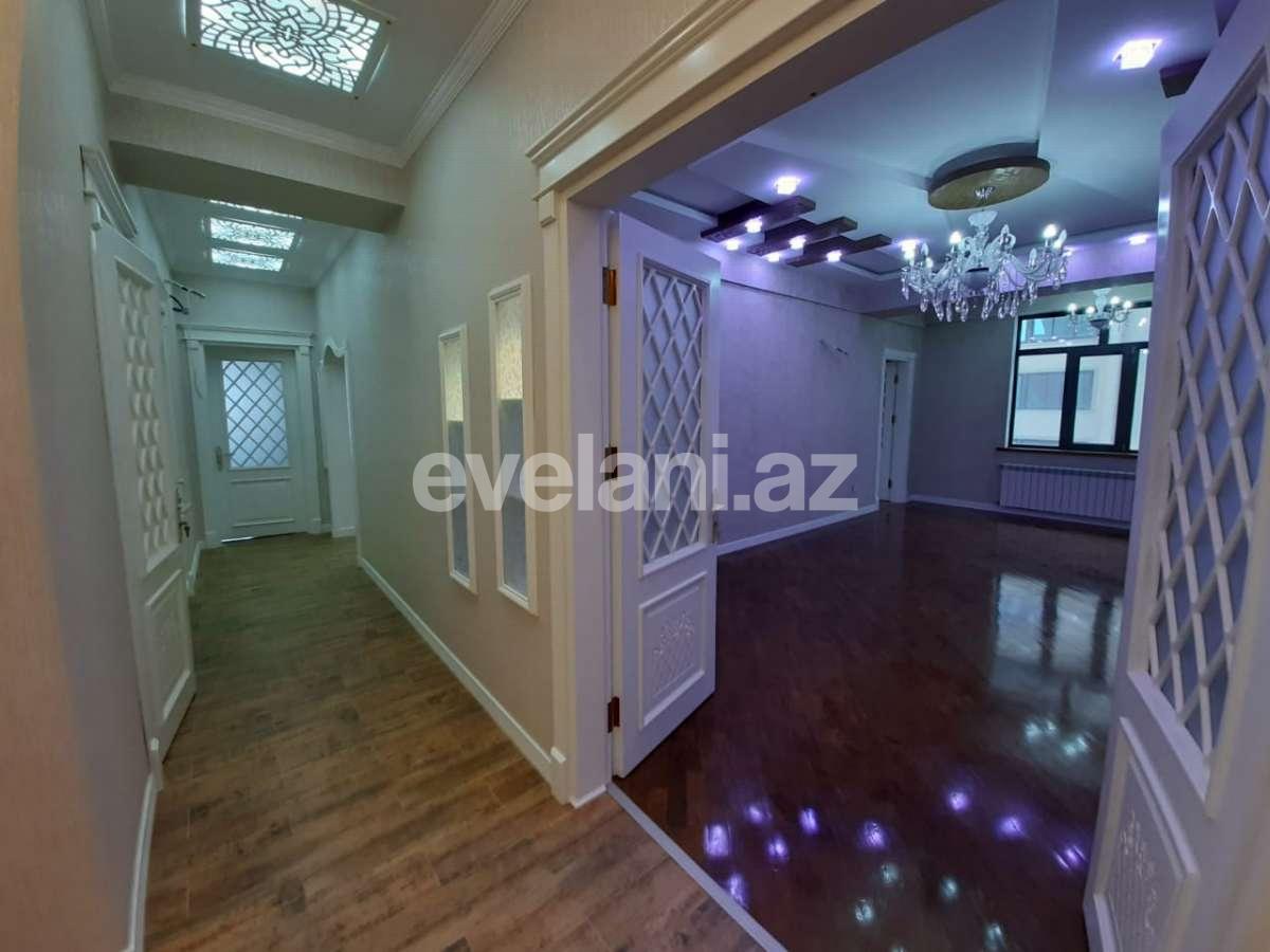 Satılır, yeni tikili, 4 otaqlı, 133 m², Azadlıq prospekti m.