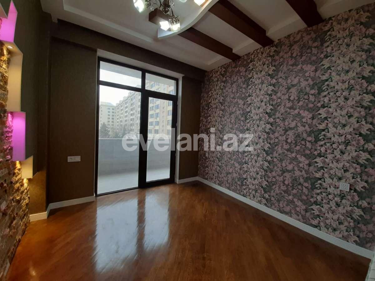 Satılır, yeni tikili, 4 otaqlı, 133 m², Azadlıq prospekti m.