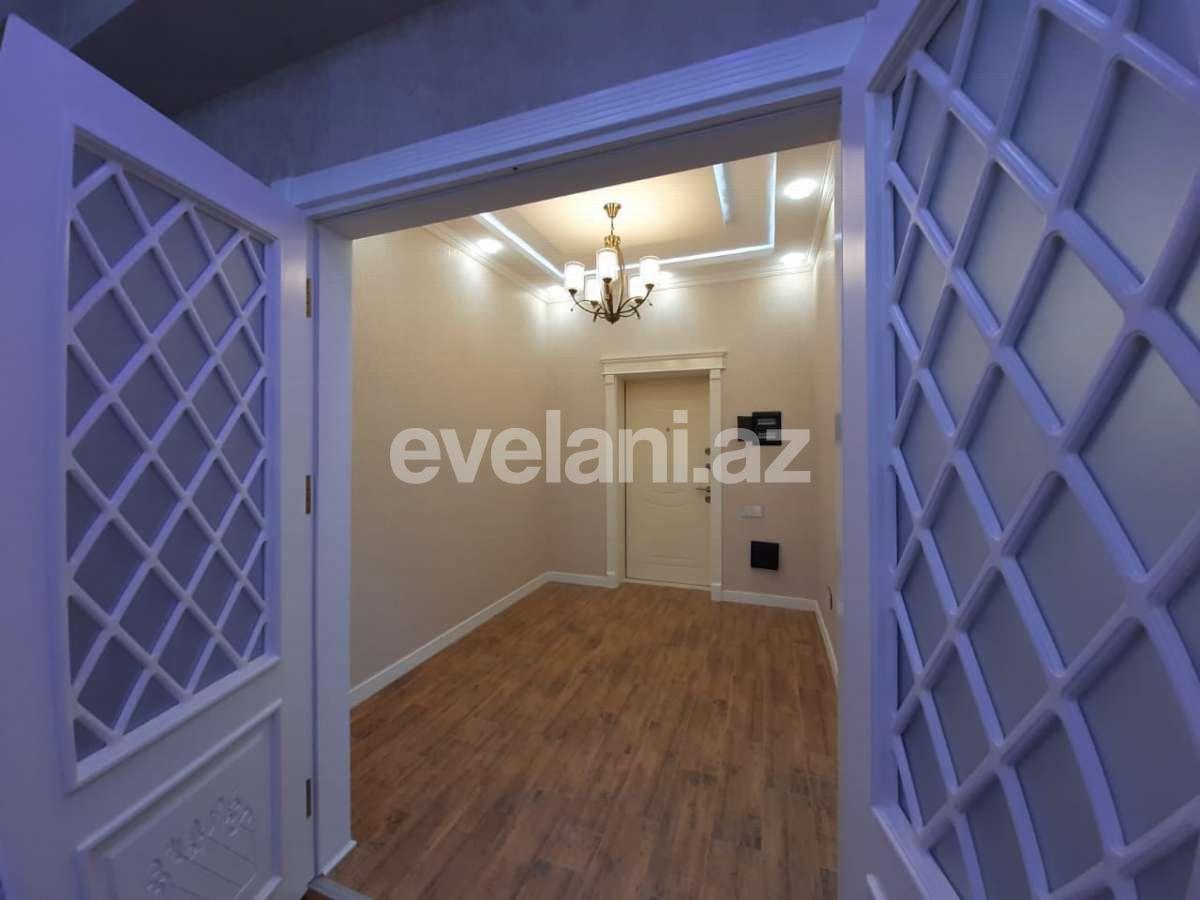Satılır, yeni tikili, 4 otaqlı, 133 m², Azadlıq prospekti m.