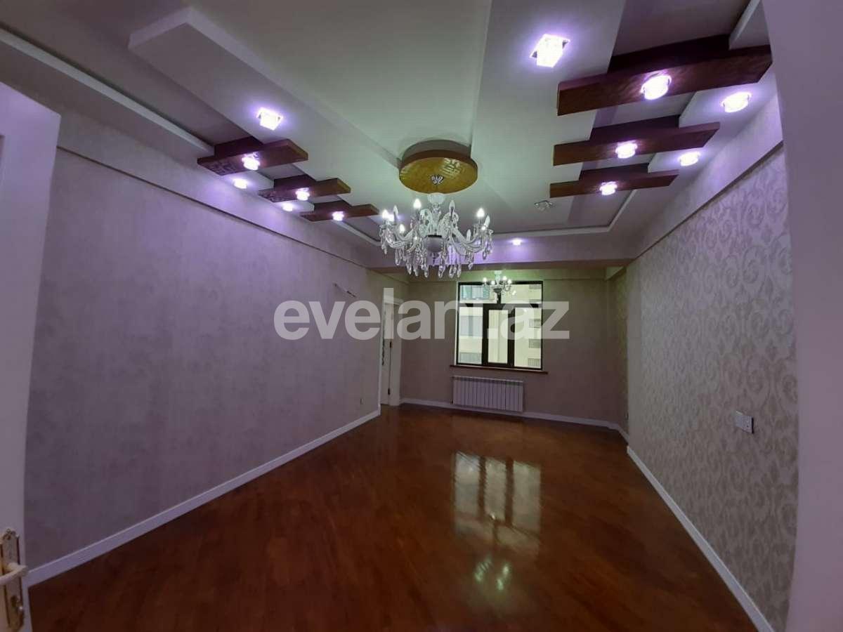 Satılır, yeni tikili, 4 otaqlı, 133 m², Azadlıq prospekti m.