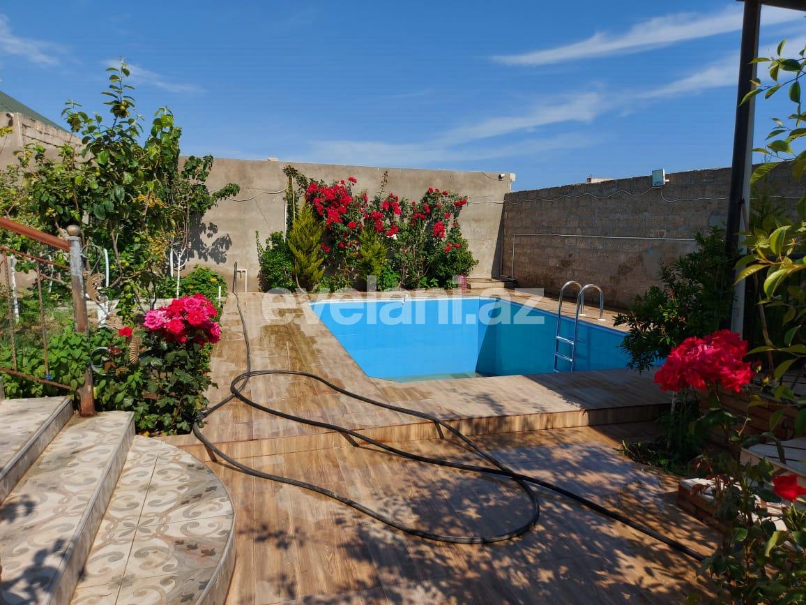 Rent, garden / house, 3 room, 200 m², Khazar r.