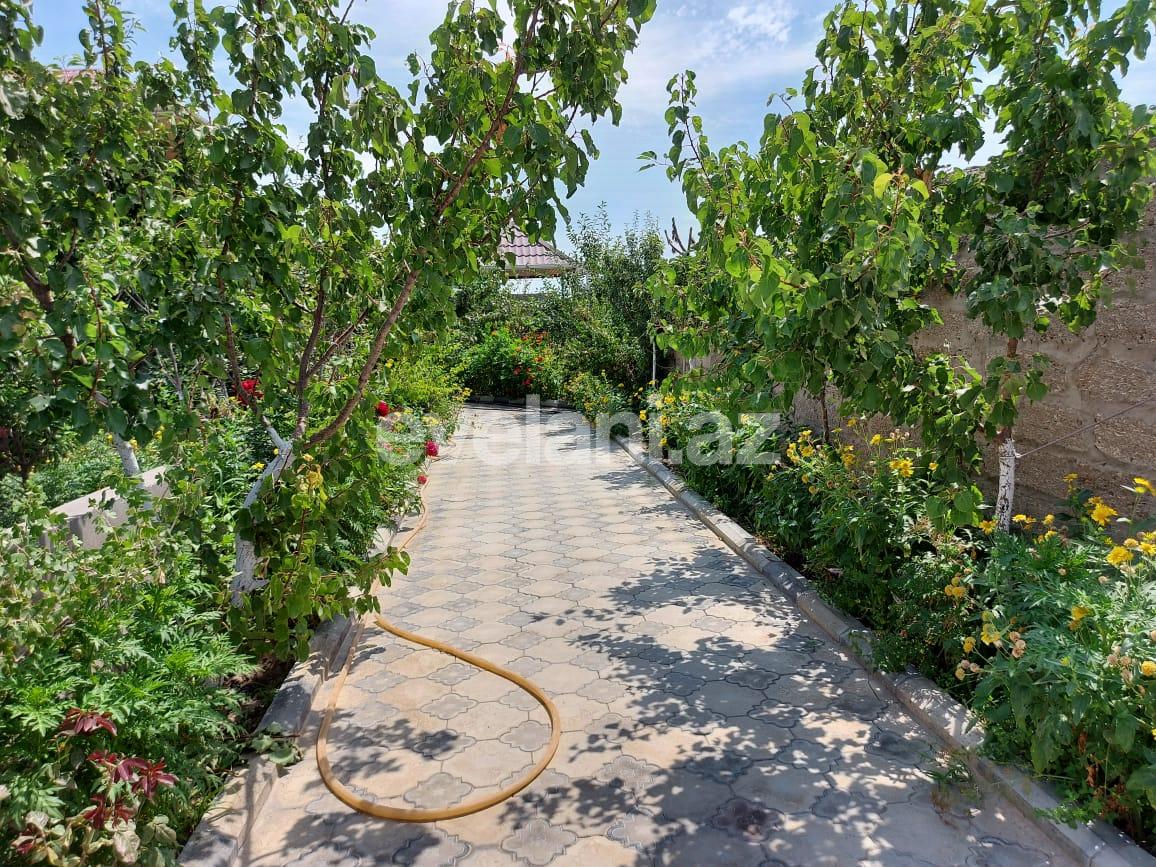 Rent, garden / house, 3 room, 200 m², Khazar r.