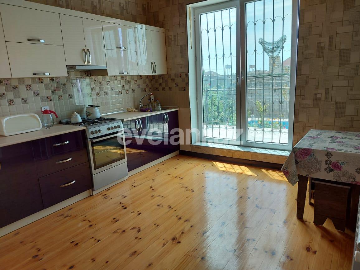 Rent, garden / house, 3 room, 200 m², Khazar r.