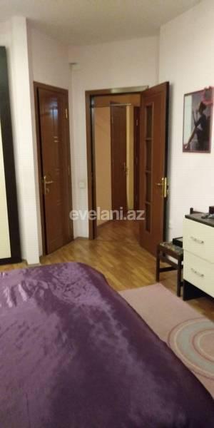 Satılır, yeni tikili, 4 otaqlı, 156 m², 3-cü mikrorayon q.