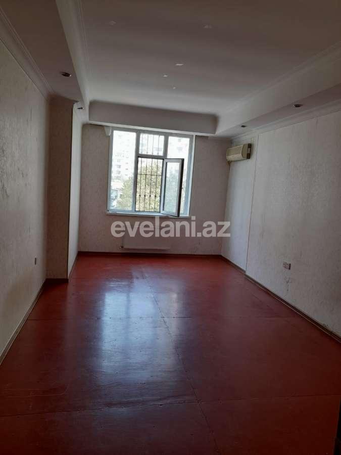 Sale, new building, 2 room, 81 m², Inshaatchilar m.