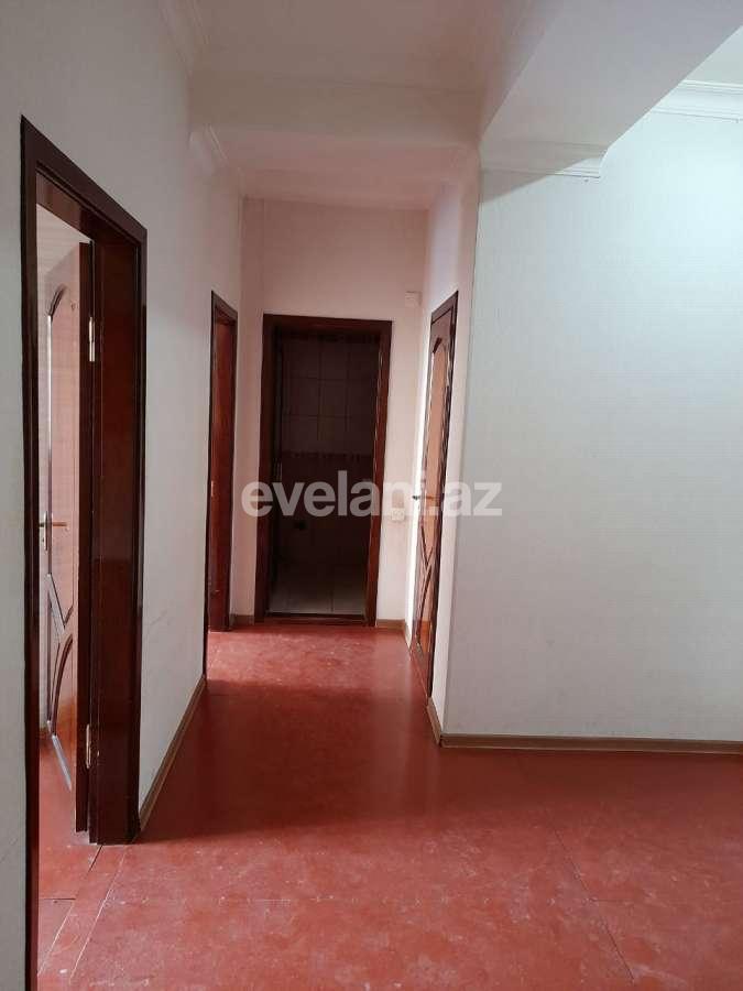 Sale, new building, 2 room, 81 m², Inshaatchilar m.