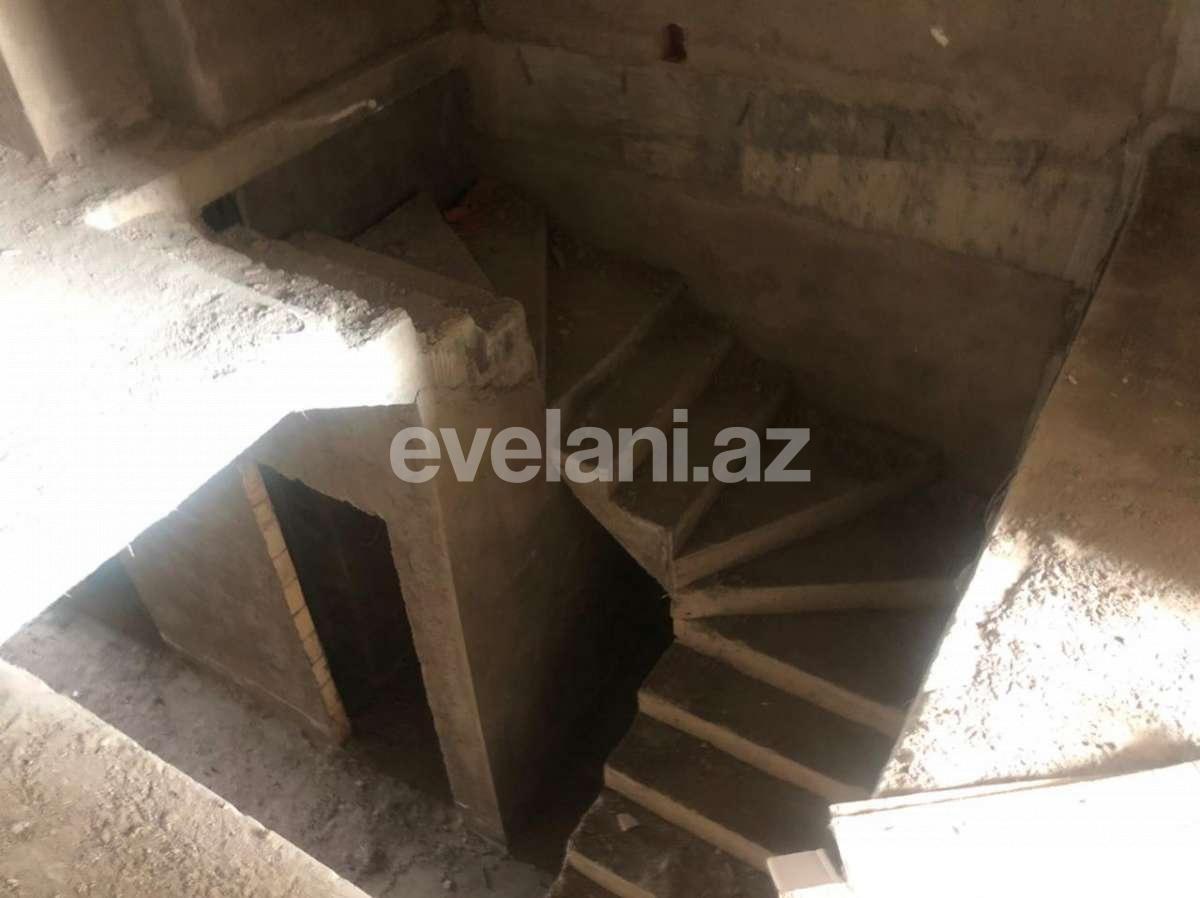 Продаётся, новостройка, 4-комнаты, 180 m², Гянджлик m.