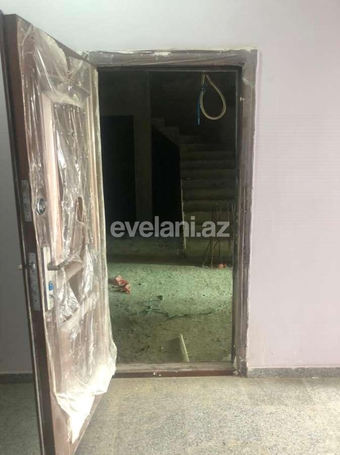 Продаётся, новостройка, 4-комнаты, 180 m², Гянджлик m.